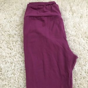 Purple Lularoe leggins